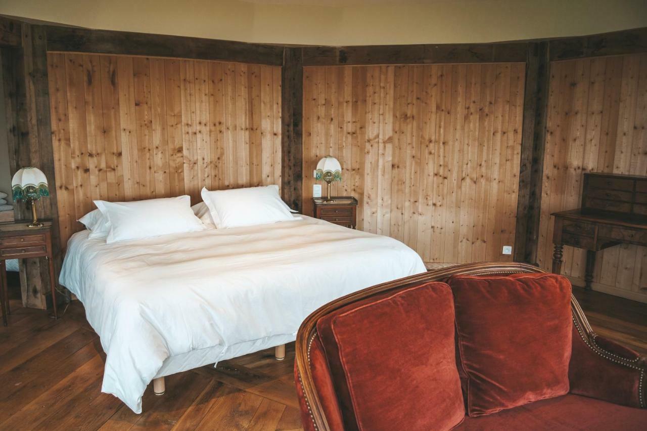 Bed and Breakfast "La Girelle, Bord De Mer" Онфлёр Экстерьер фото